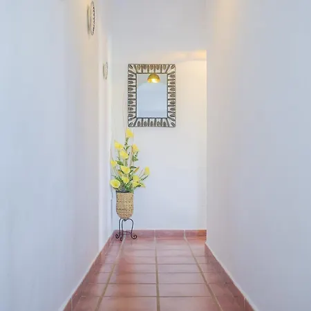 Casa Villanueva 2 - Sólo Familias *